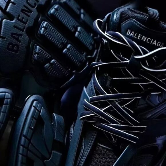 Balenciaga Men's Black Trainers LED - Picture 4 of 5